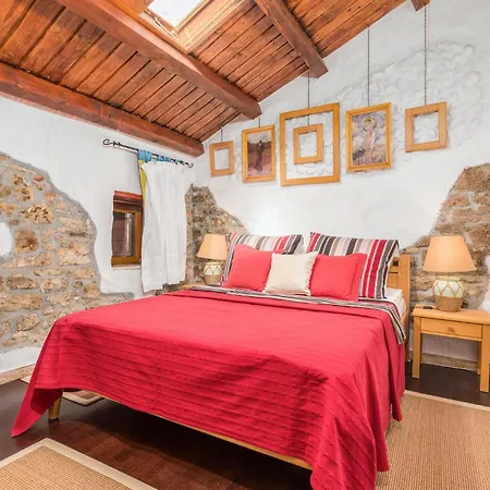 Beautiful In With Kitchen Vakantiehuis