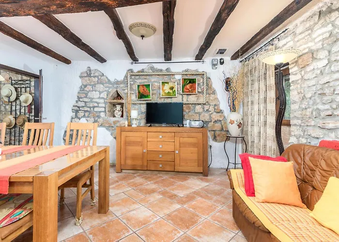 Beautiful In With Kitchen * 발