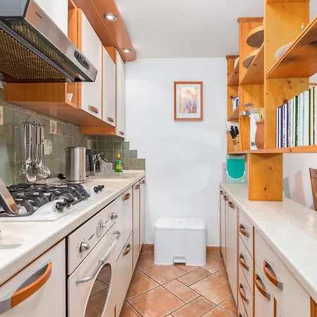 Holiday home Beautiful In With Kitchen *