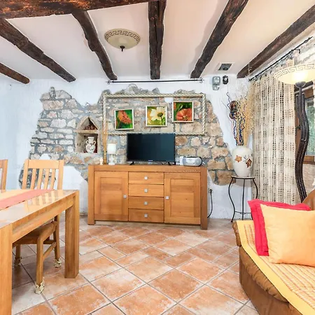 Beautiful In With Kitchen * Bale